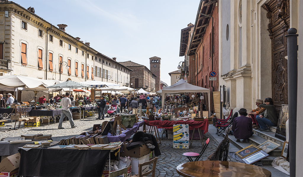 Scopri Cherasco Pacchetto Enogastronomico Booking Piemonte
